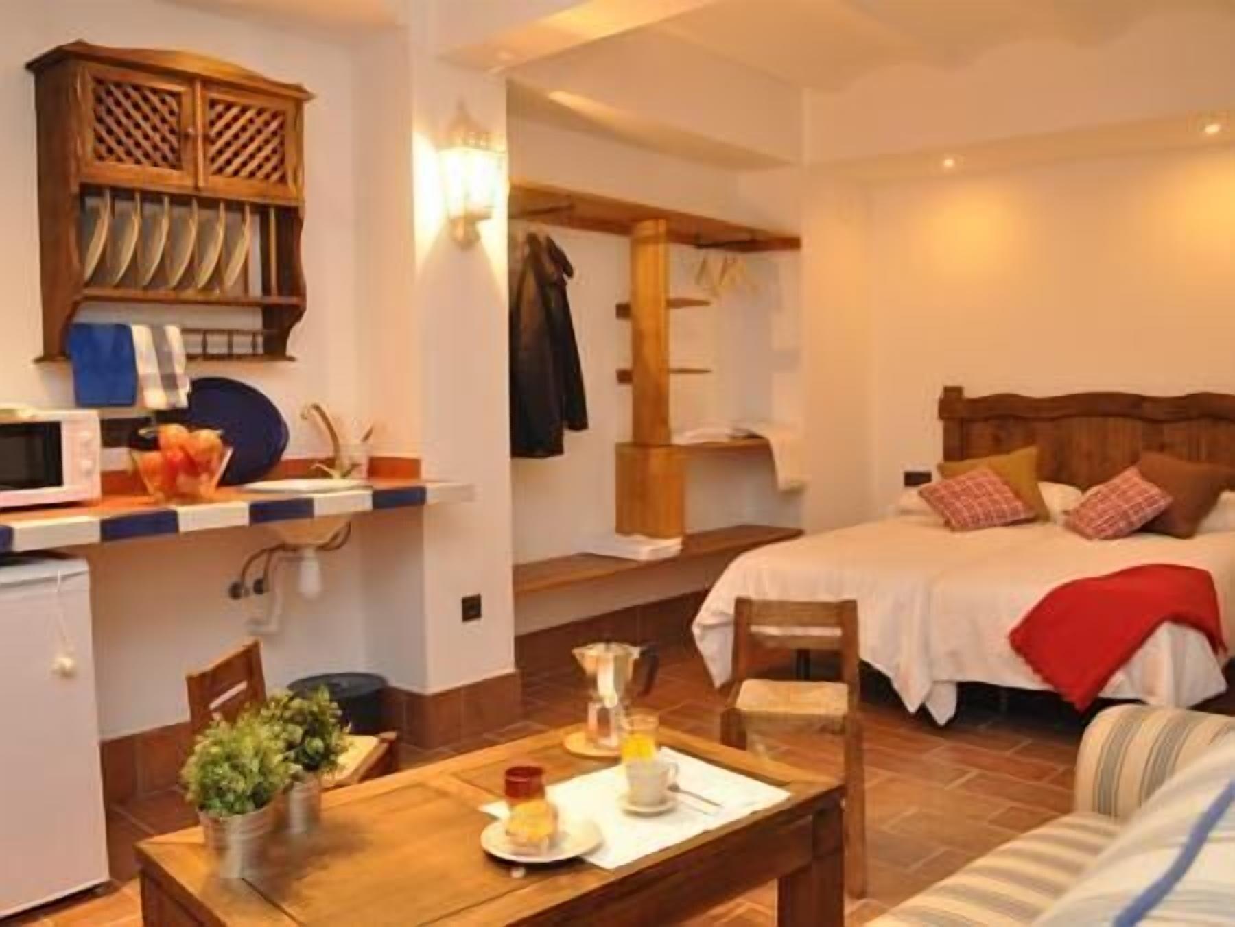 Monkeys Apartments Pureza House Siviglia Esterno foto
