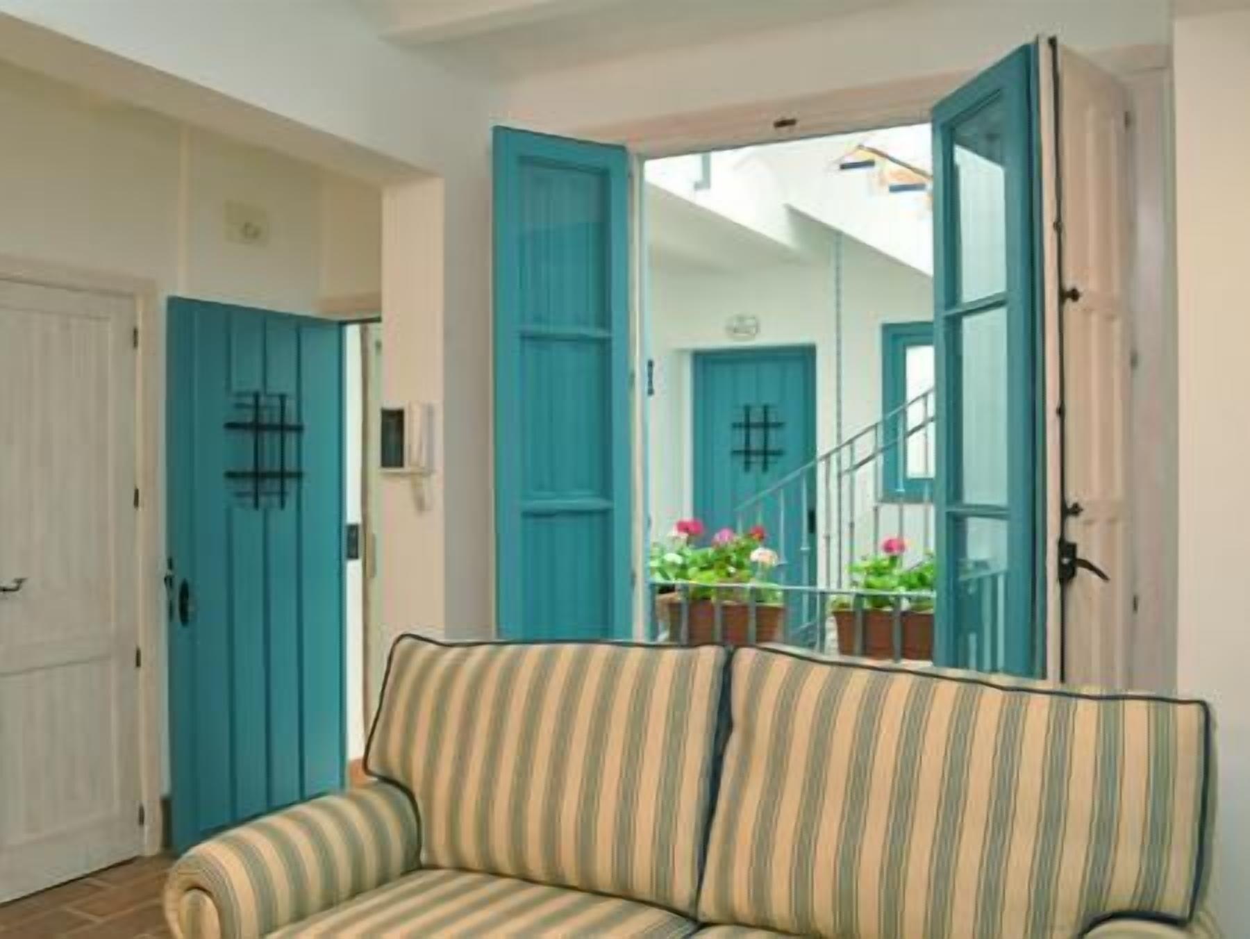 Monkeys Apartments Pureza House Siviglia Esterno foto
