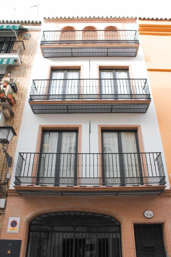 Monkeys Apartments Pureza House Siviglia Esterno foto