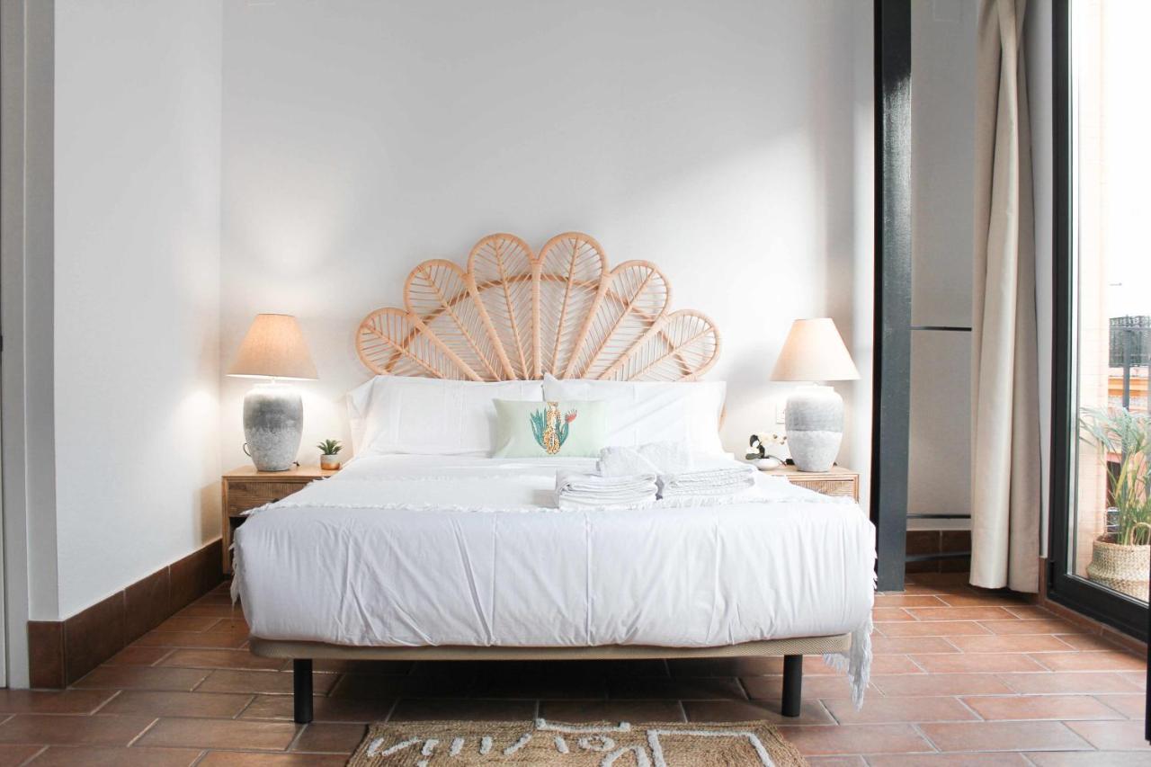 Monkeys Apartments Pureza House Siviglia Esterno foto