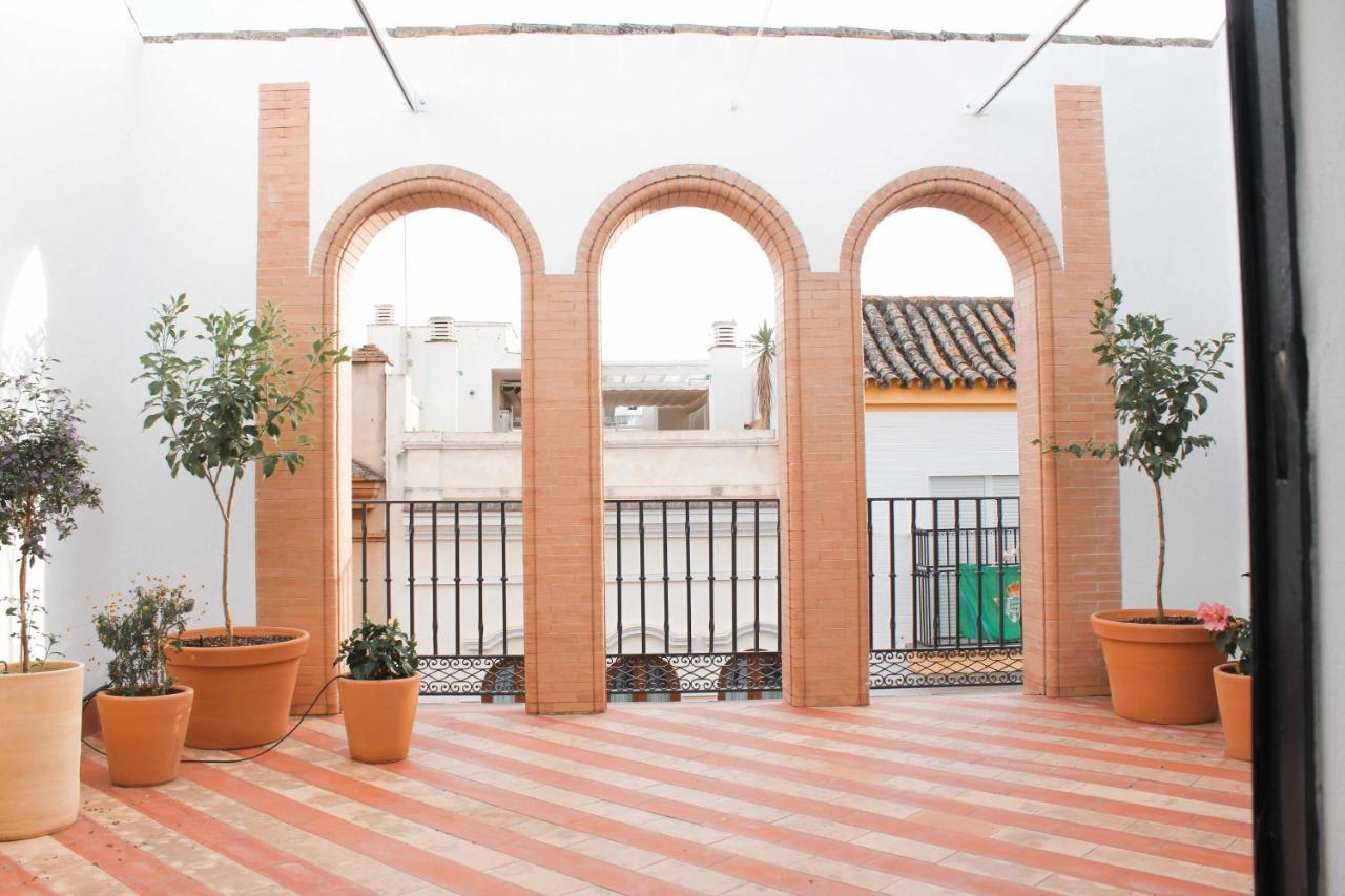 Monkeys Apartments Pureza House Siviglia Esterno foto
